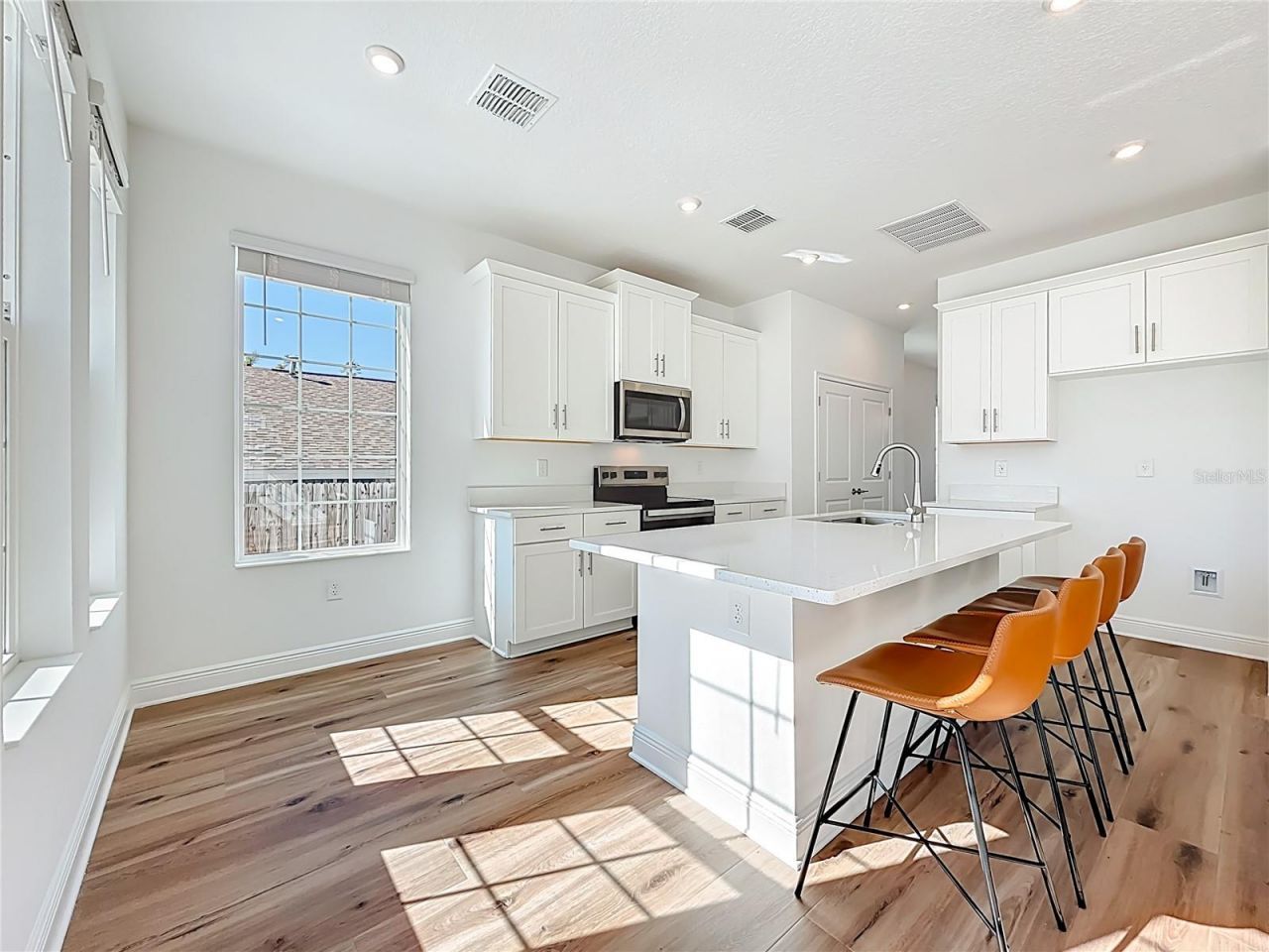 1066 8th Avenue S, Saint Petersburg, FL 33705 Photo