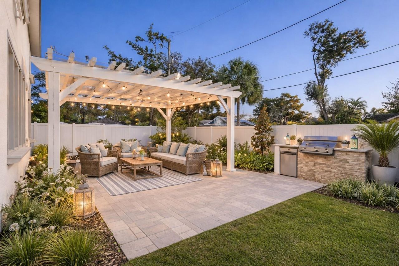 1066 8th Avenue S, Saint Petersburg, FL 33705 Photo