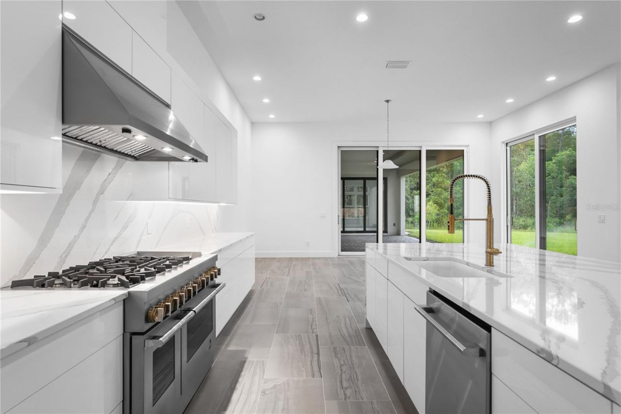 9847 Laurel Berry Drive, Orlando, FL 32827 Photo