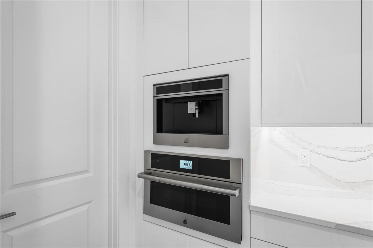 9847 Laurel Berry Drive, Orlando, FL 32827 Photo