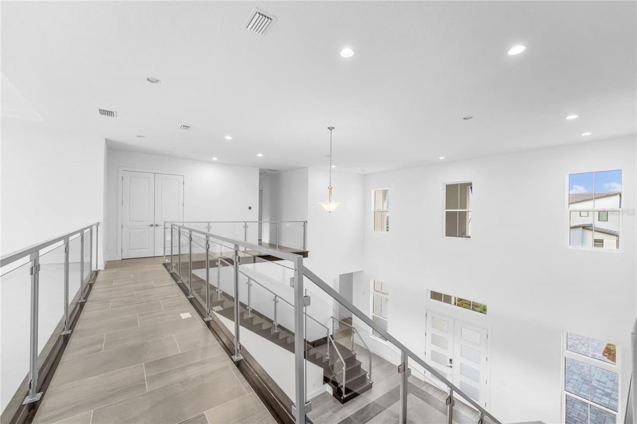 9847 Laurel Berry Drive, Orlando, FL 32827 Photo