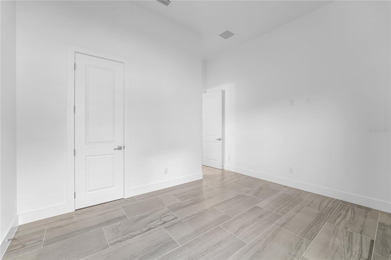 9847 Laurel Berry Drive, Orlando, FL 32827 Photo