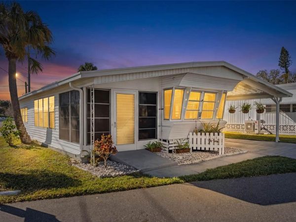 1100 UNIVERSITY PARKWAY, Unit 68, SARASOTA, FL 34234