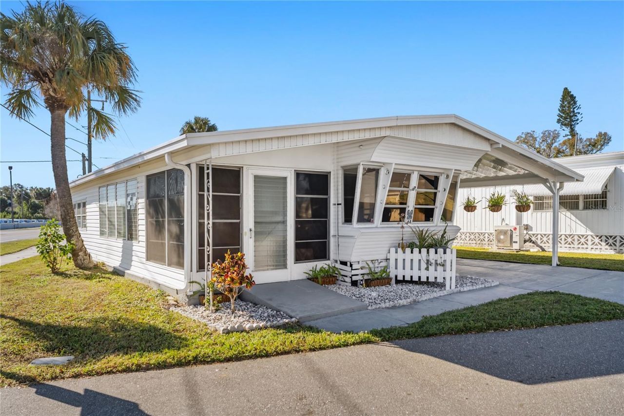 1100 University Parkway, Unit 68, Sarasota, FL 34234 Photo