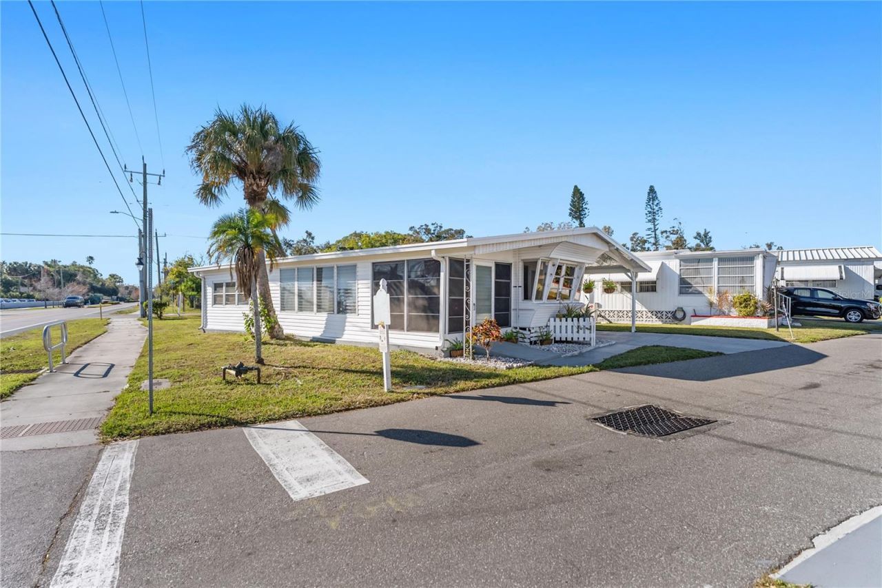 1100 University Parkway, Unit 68, Sarasota, FL 34234 Photo