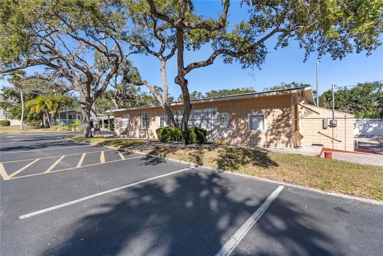 1100 University Parkway, Unit 68, Sarasota, FL 34234 Photo
