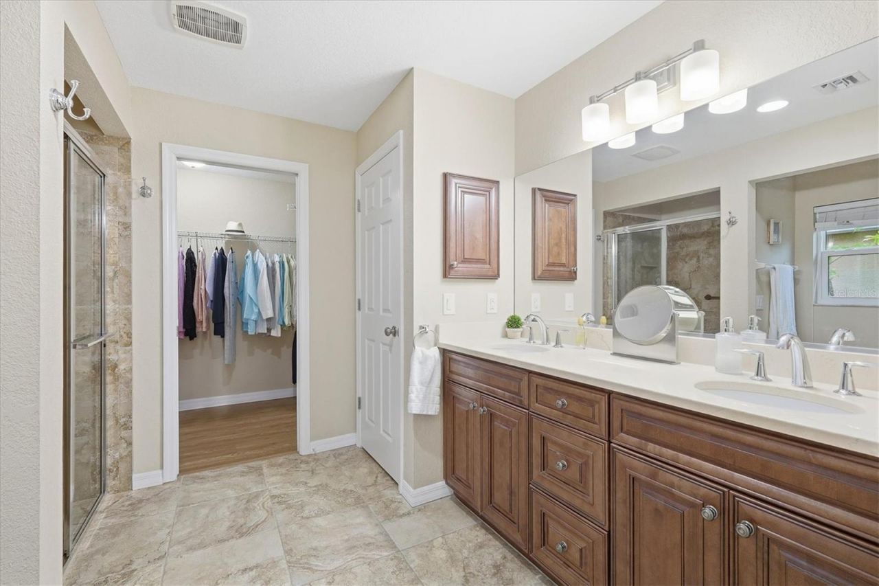 12710 SW Lake Side Drive, Lake Suzy, FL 34269 Photo