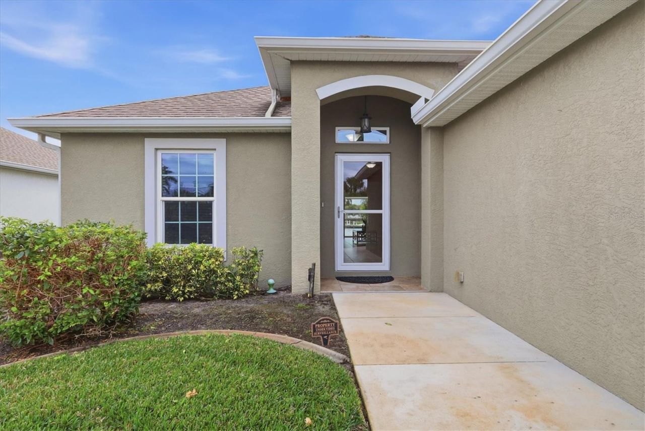 12710 SW Lake Side Drive, Lake Suzy, FL 34269 Photo