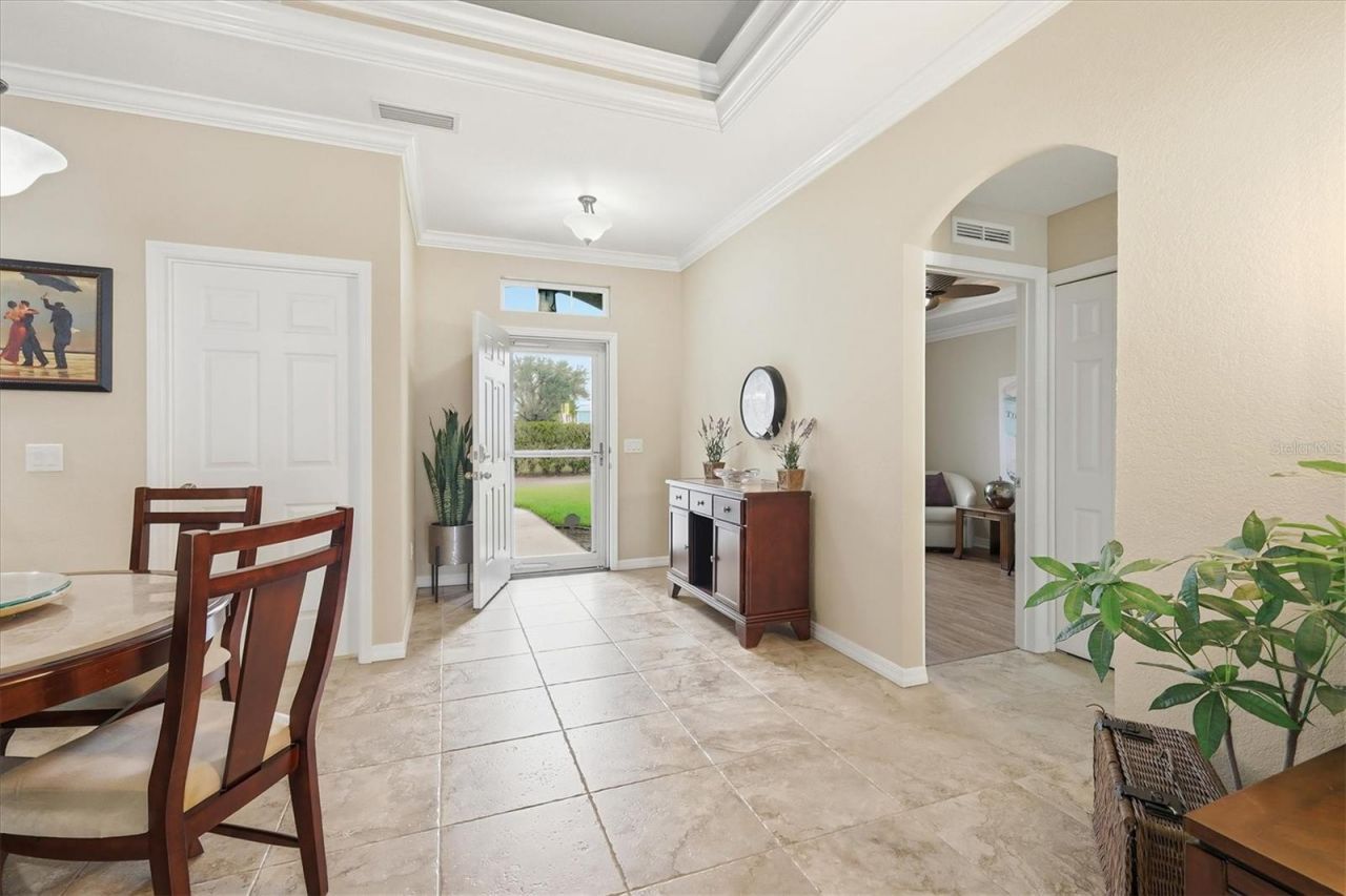 12710 SW Lake Side Drive, Lake Suzy, FL 34269 Photo