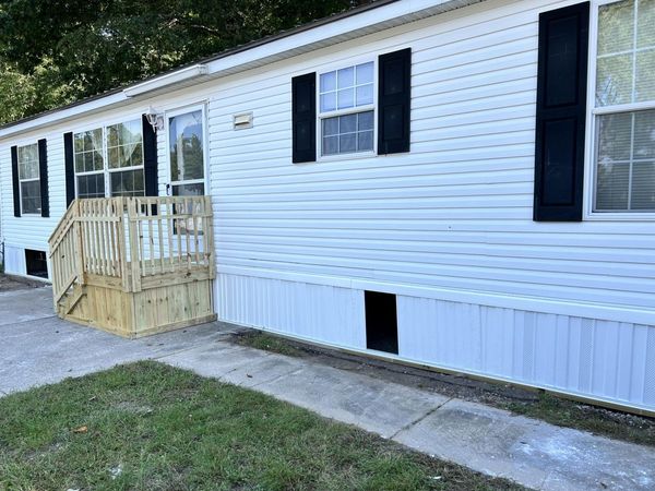 668 Hansel Street NW, Comstock Park, MI 49321