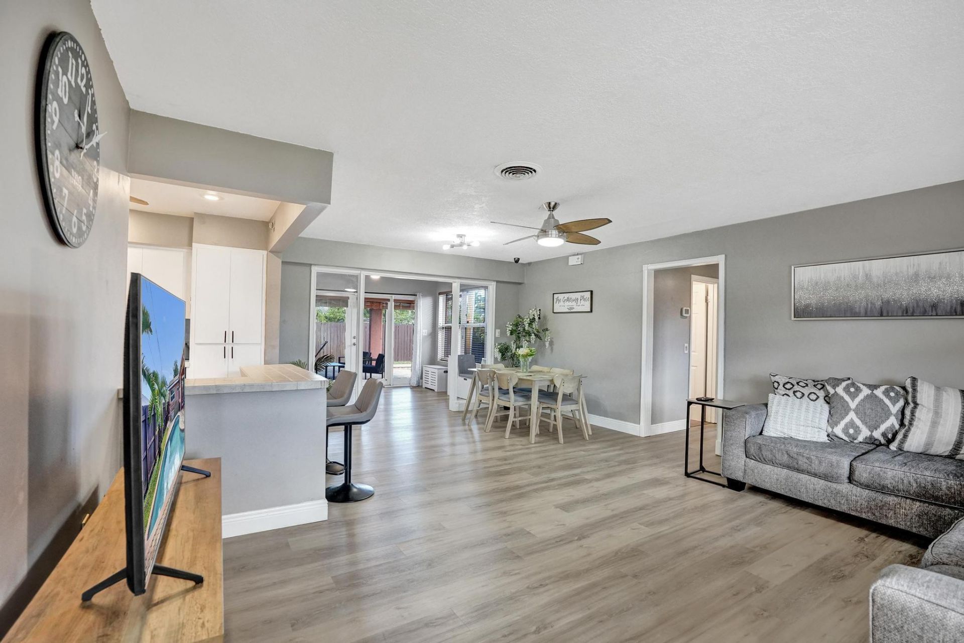 7671 NW 15th Ct, Pembroke Pines, FL 33024 Photo