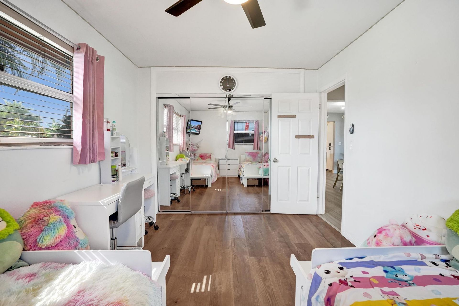 7671 NW 15th Ct, Pembroke Pines, FL 33024 Photo