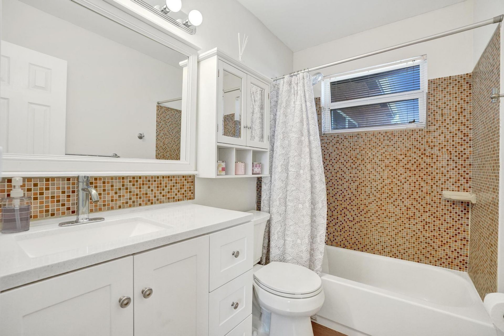 7671 NW 15th Ct, Pembroke Pines, FL 33024 Photo