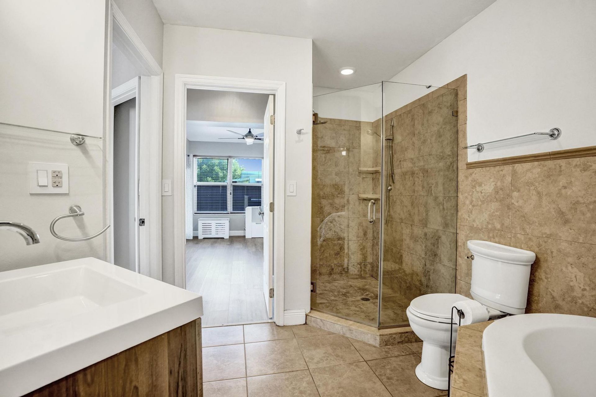 7671 NW 15th Ct, Pembroke Pines, FL 33024 Photo