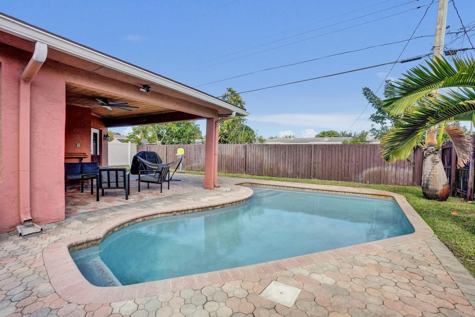 7671 NW 15th Ct, Pembroke Pines, FL 33024 Photo