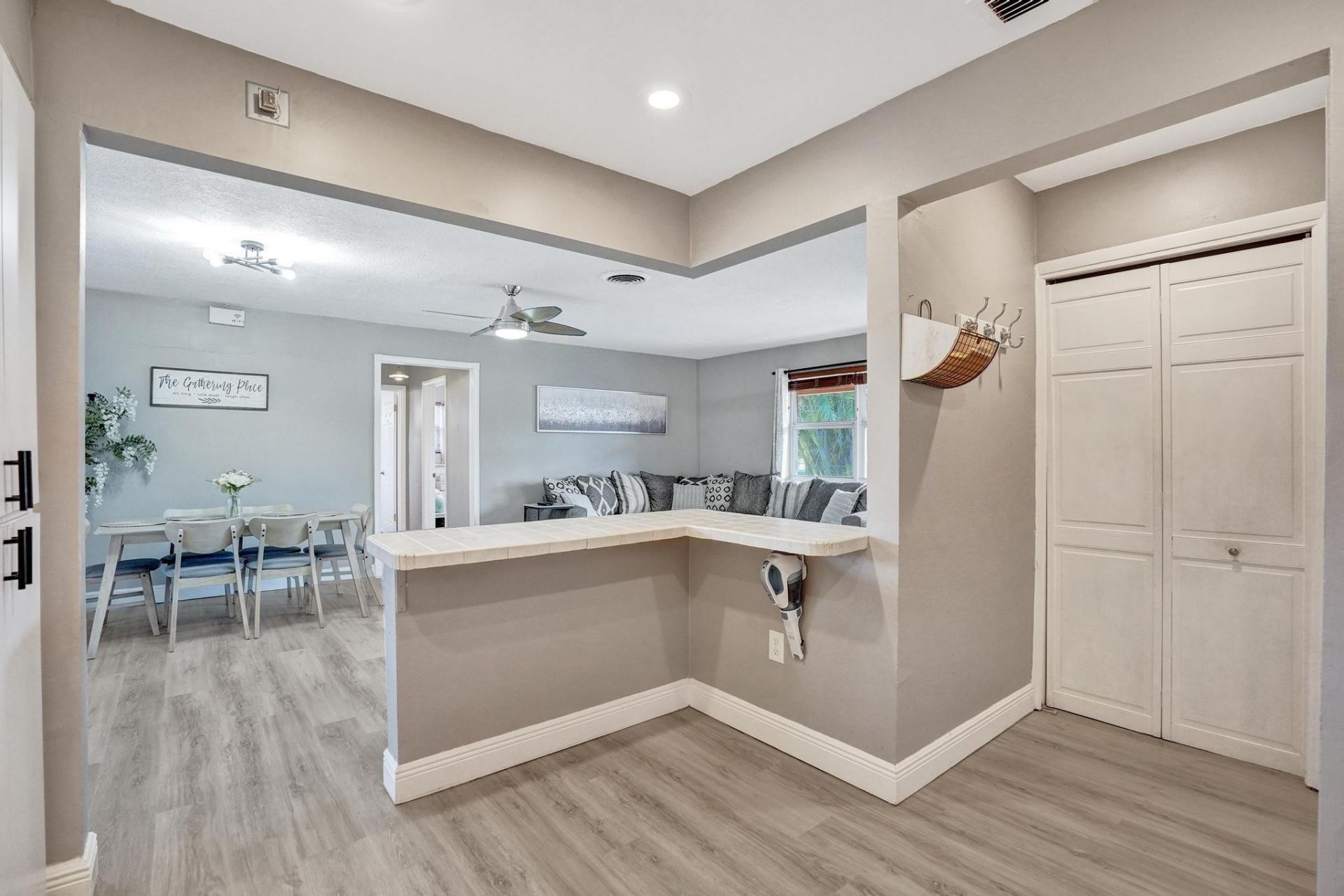 7671 NW 15th Ct, Pembroke Pines, FL 33024 Photo