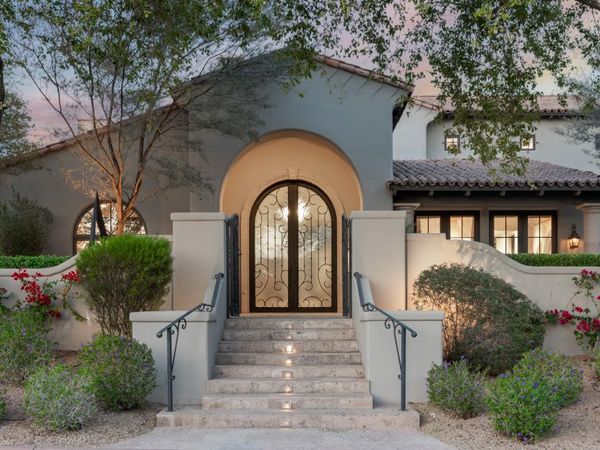 9795 E KEMPER Way, Scottsdale, AZ 85255