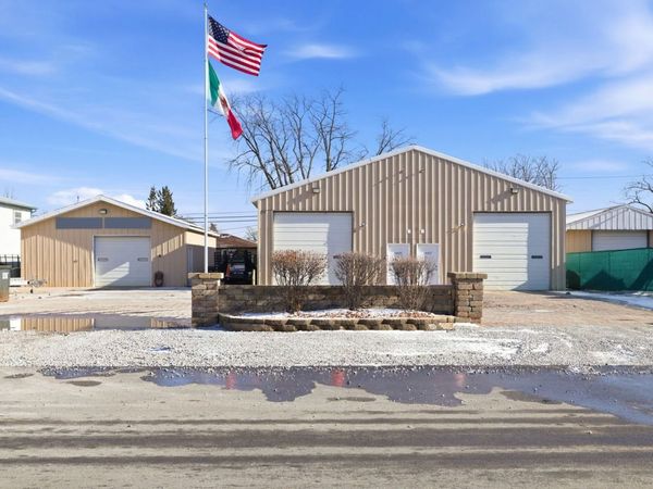 14427 S California Avenue, Posen, IL 60469