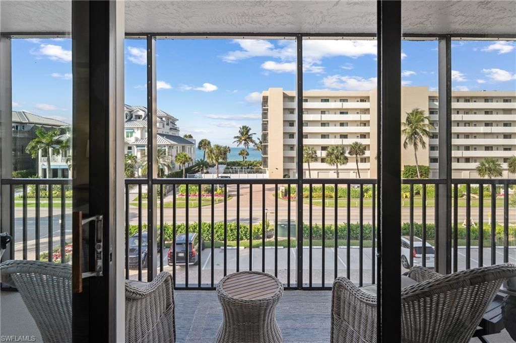 10420 Gulf Shore Dr, Unit 121, Naples, FL 34108 Photo
