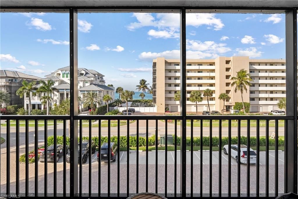 10420 Gulf Shore Dr, Unit 121, Naples, FL 34108 Photo