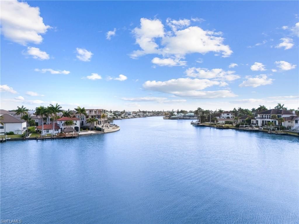 10420 Gulf Shore Dr, Unit 121, Naples, FL 34108 Photo
