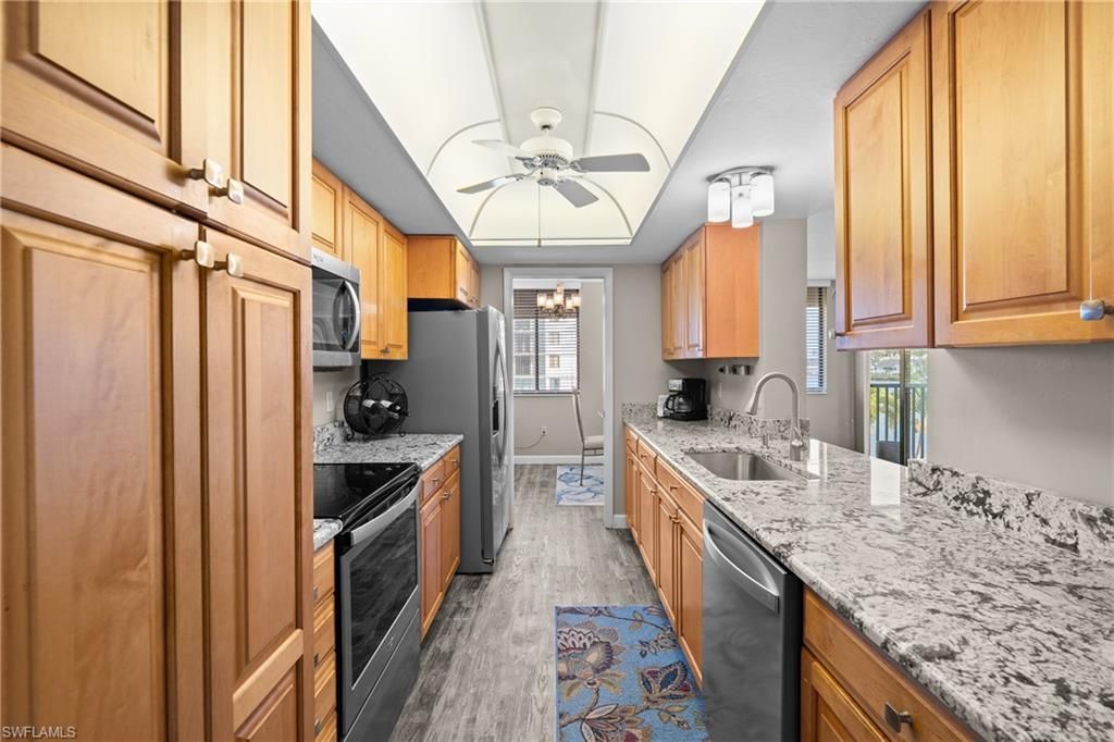 10420 Gulf Shore Dr, Unit 121, Naples, FL 34108 Photo