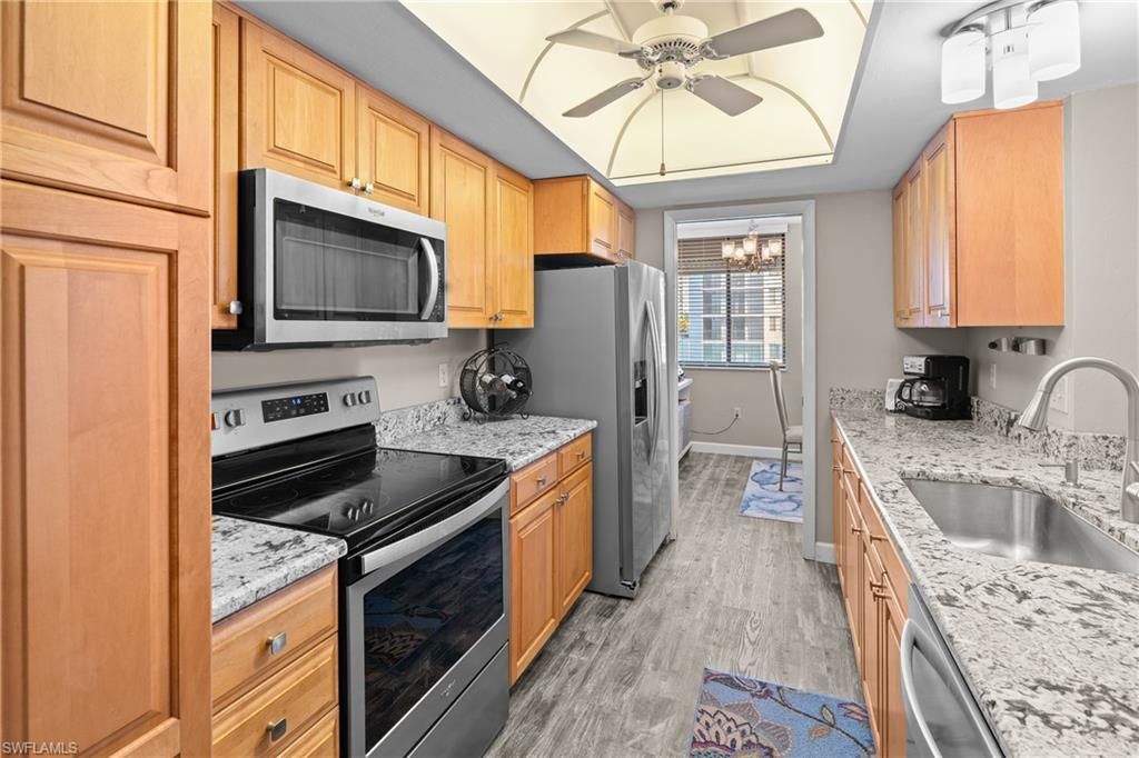 10420 Gulf Shore Dr, Unit 121, Naples, FL 34108 Photo