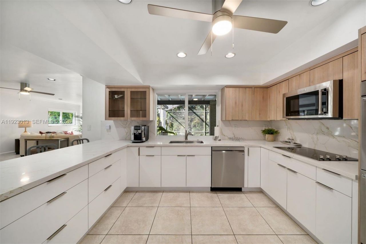 13502 SW 57th Ct, Pinecrest, FL 33156 Photo