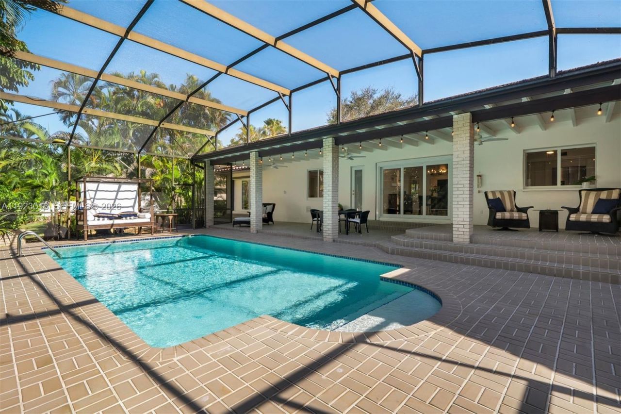 13502 SW 57th Ct, Pinecrest, FL 33156 Photo