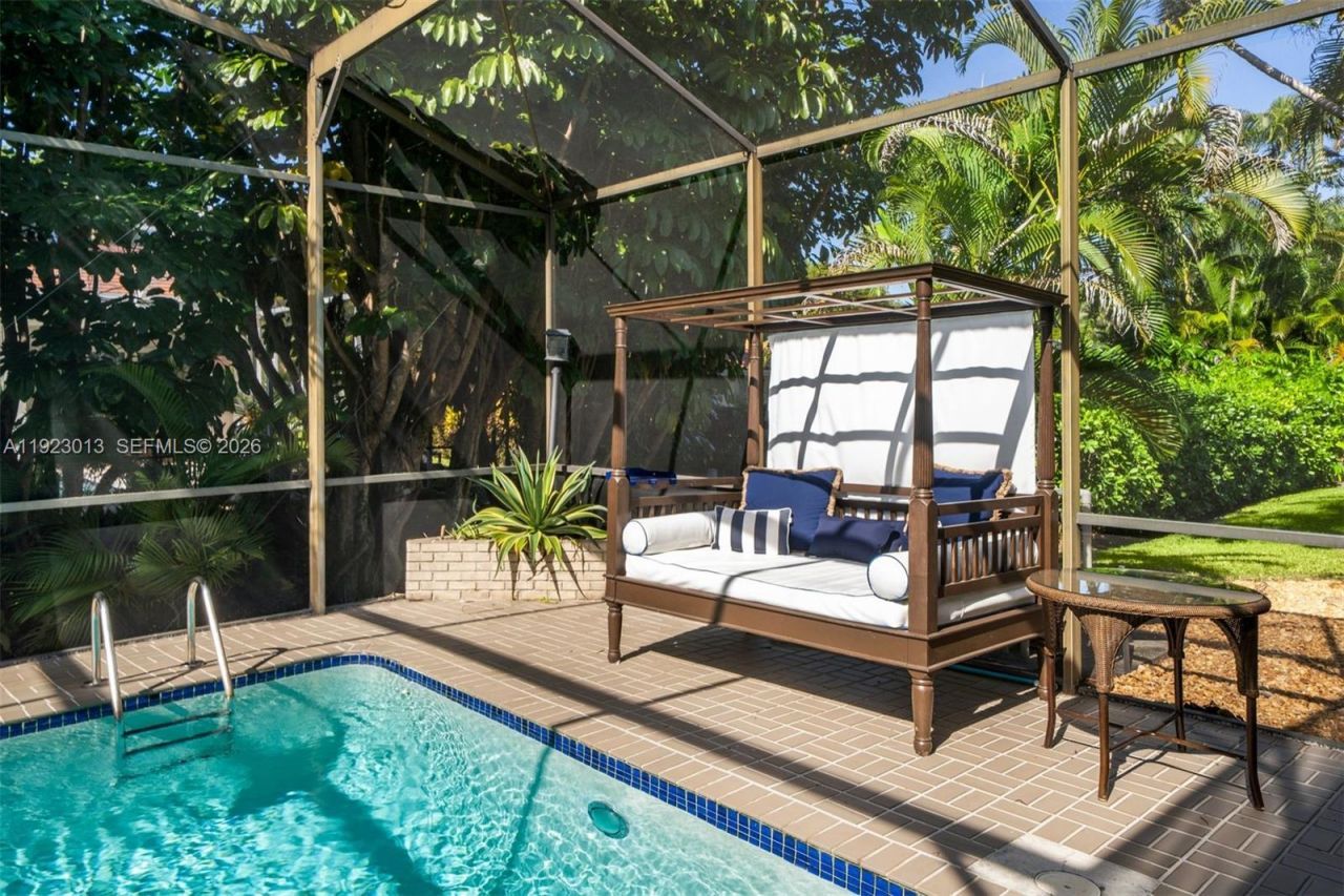 13502 SW 57th Ct, Pinecrest, FL 33156 Photo