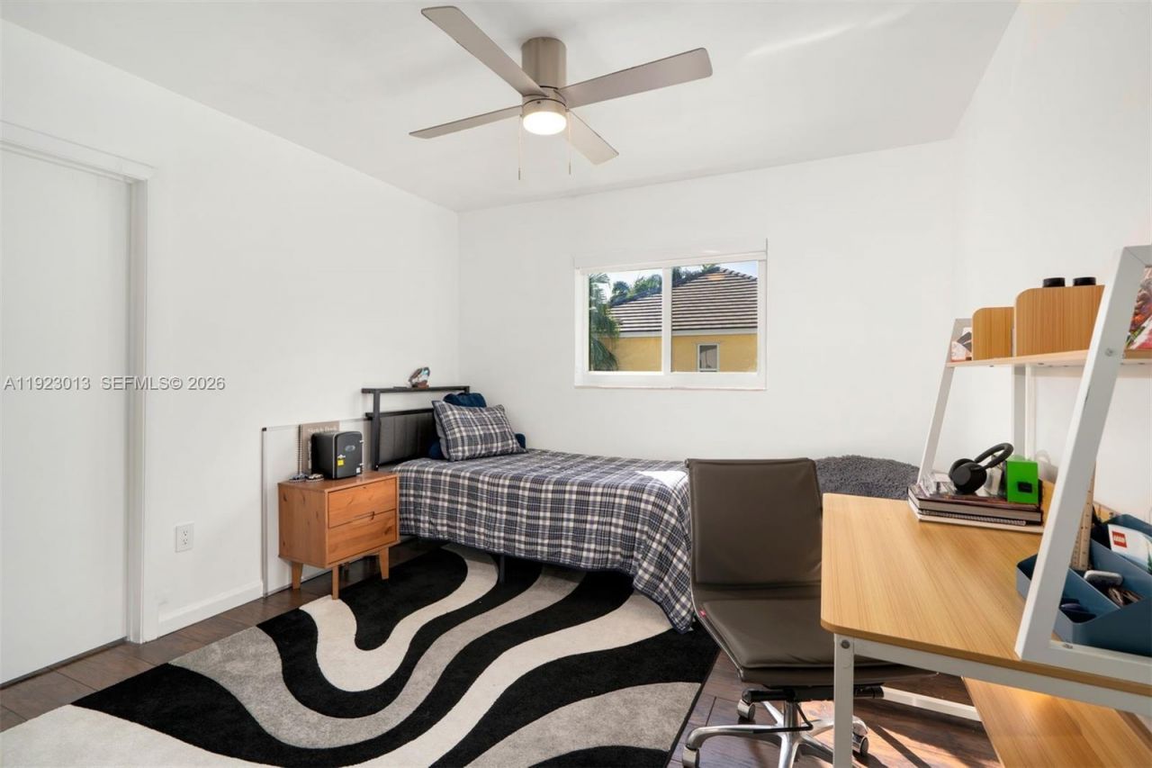 13502 SW 57th Ct, Pinecrest, FL 33156 Photo