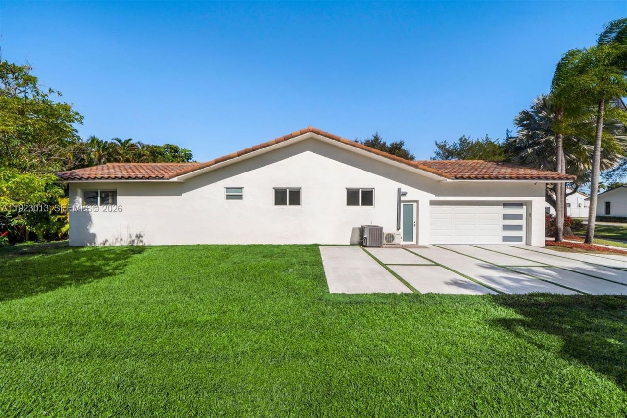 13502 SW 57th Ct, Pinecrest, FL 33156 Photo