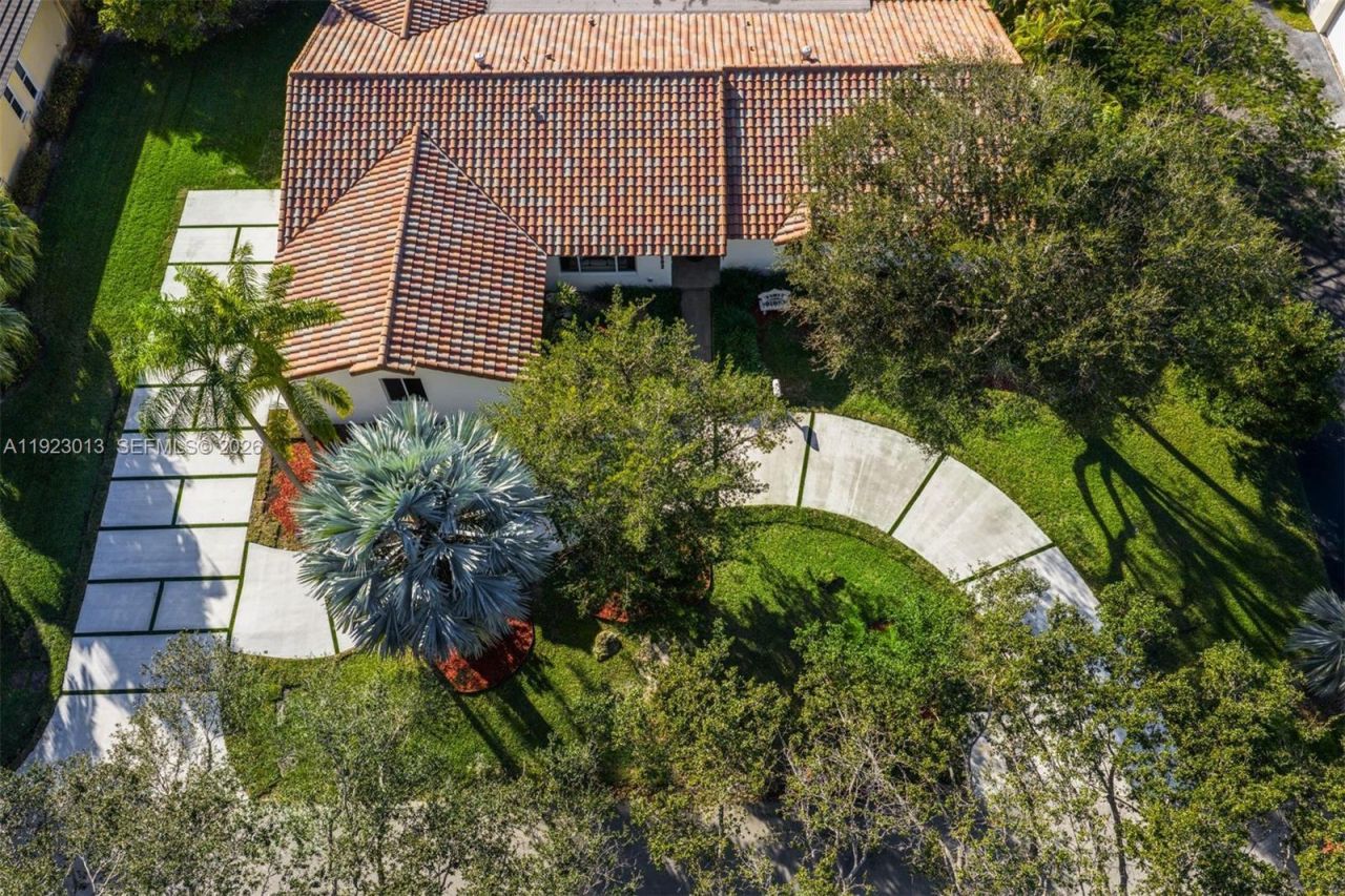 13502 SW 57th Ct, Pinecrest, FL 33156 Photo