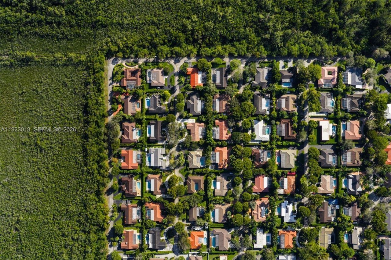 13502 SW 57th Ct, Pinecrest, FL 33156 Photo