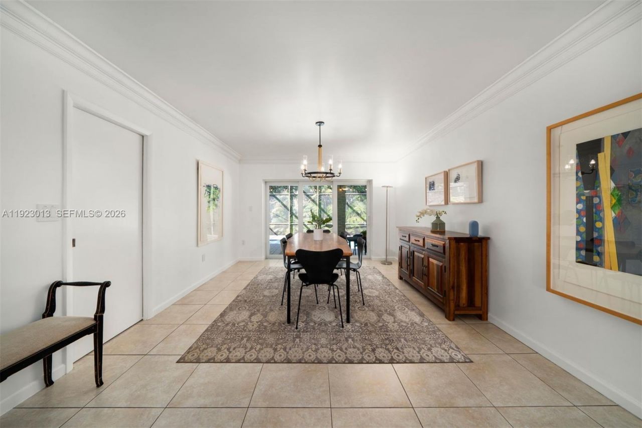 13502 SW 57th Ct, Pinecrest, FL 33156 Photo