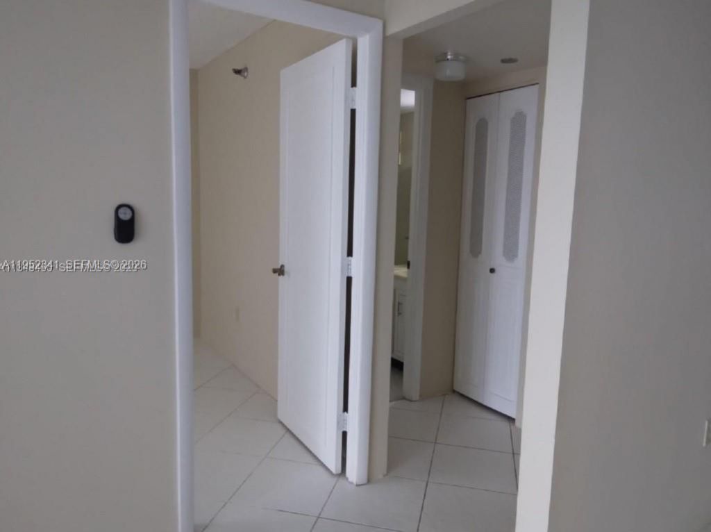 1300 Saint Charles Pl, Unit PH15, Pembroke Pines, FL 33026 Photo