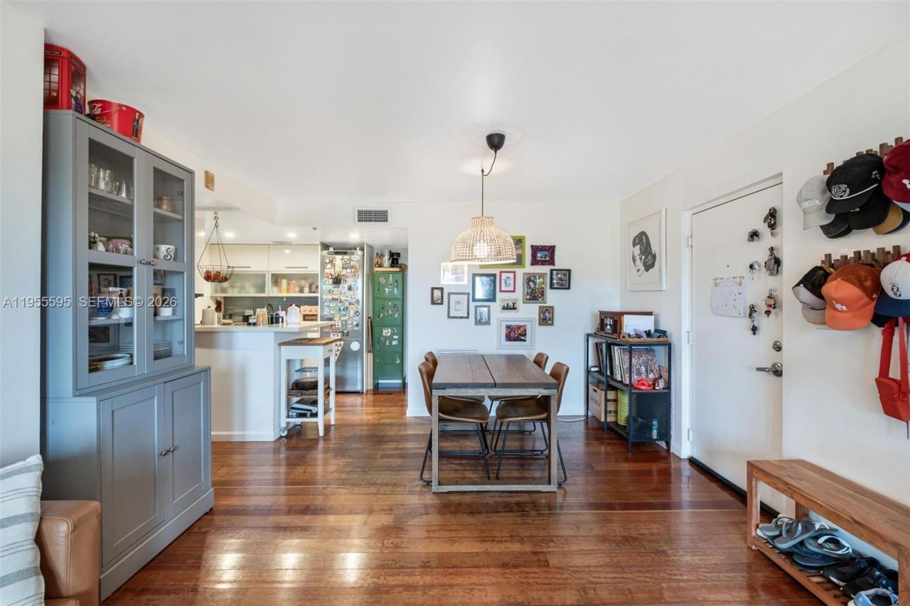 227 Michigan Ave, Unit 405, Miami Beach, FL 33139 Photo