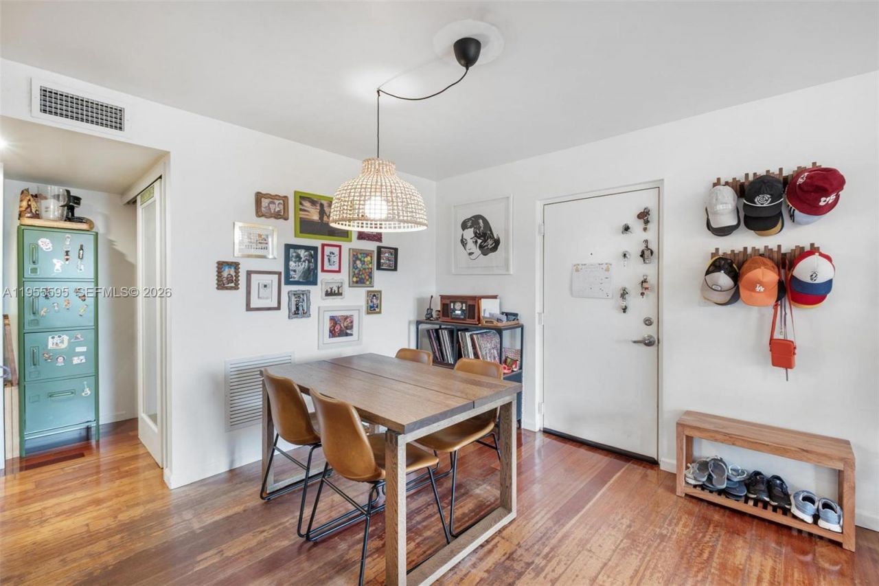 227 Michigan Ave, Unit 405, Miami Beach, FL 33139 Photo