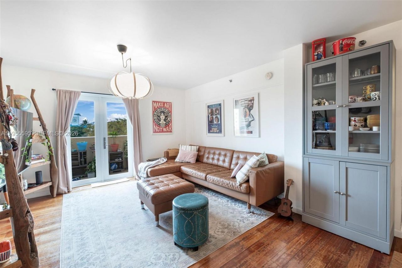 227 Michigan Ave, Unit 405, Miami Beach, FL 33139 Photo