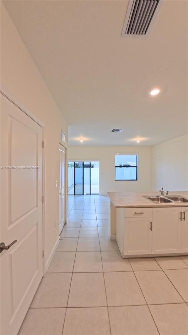 3410 W 112th Pl, Hialeah, FL 33018 Photo