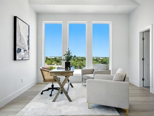 312 N Lancaster Avenue, Unit 104, Dallas, TX 75203