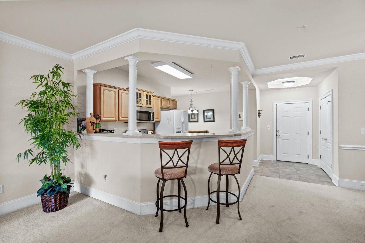 2180 Waterview Dr. Photo 9