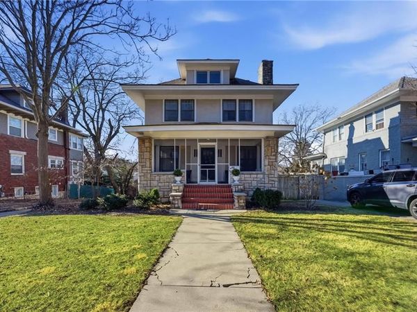 5532 Rockhill Road, Kansas City, MO 64110