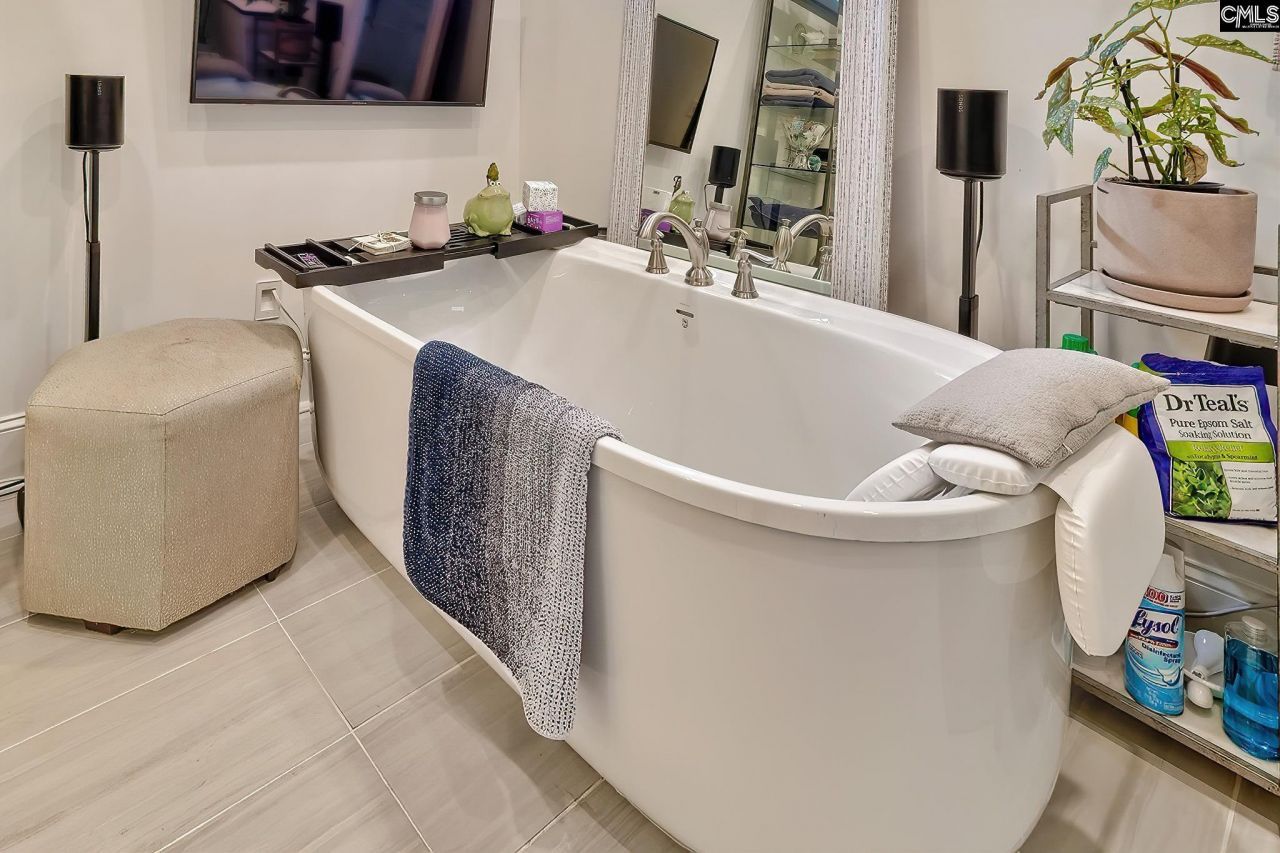 12 Beaver Lake Court Photo 20