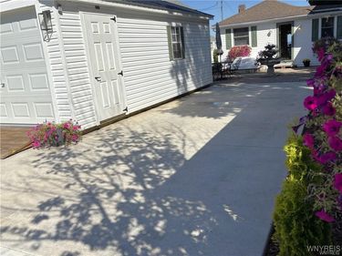 5669 West Bluff, Olcott, NY 14126