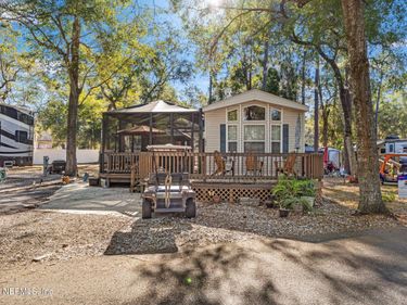 14195 NE 252ND COURT Road, Unit 109, Salt Springs, FL 32134