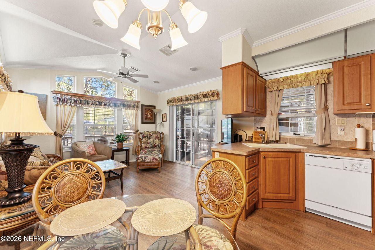 14195 NE 252nd Court Road, Unit 109, Salt Springs, FL 32134 Photo