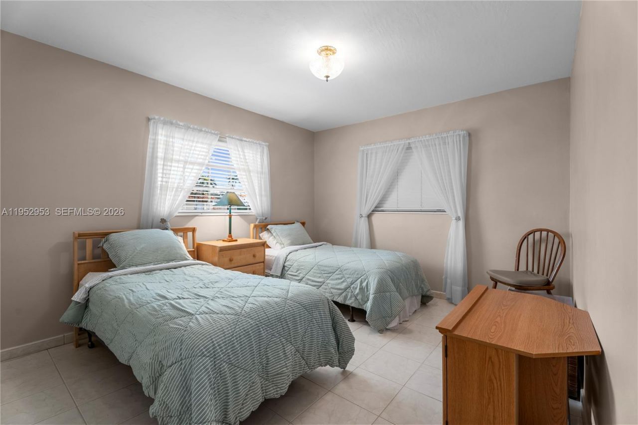 2232 SW 98th Pl, Miami, FL 33165 Photo