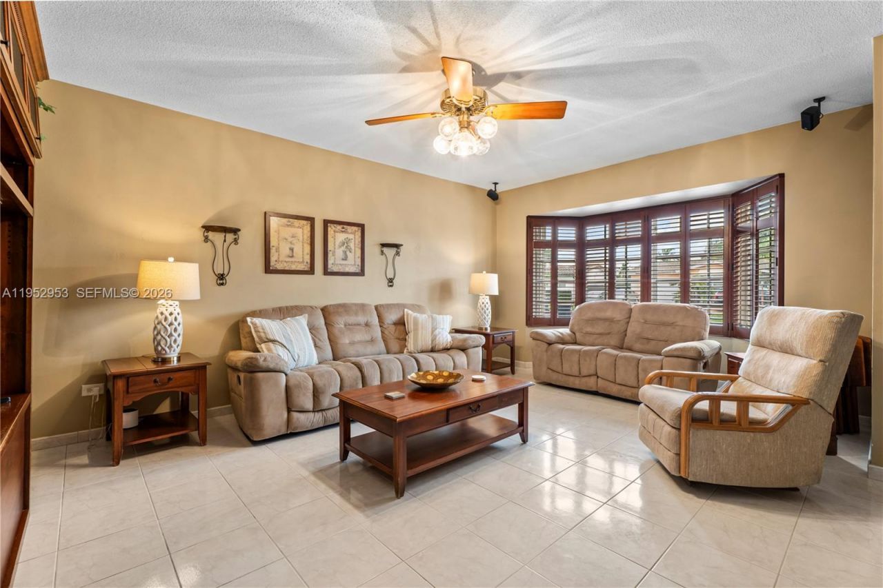 2232 SW 98th Pl, Miami, FL 33165 Photo