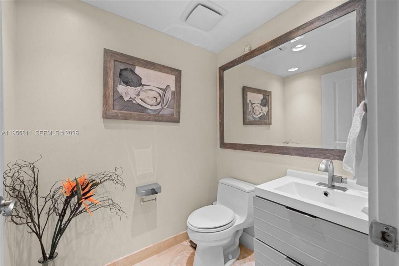 3101 S Ocean Dr, Unit 3003, Hollywood, FL 33019 Photo